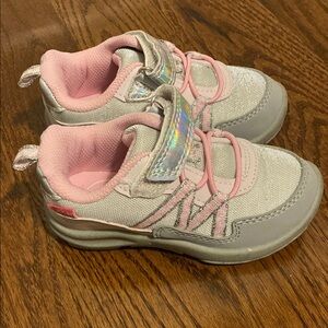 Osh kosh bgosh little girls sneakers